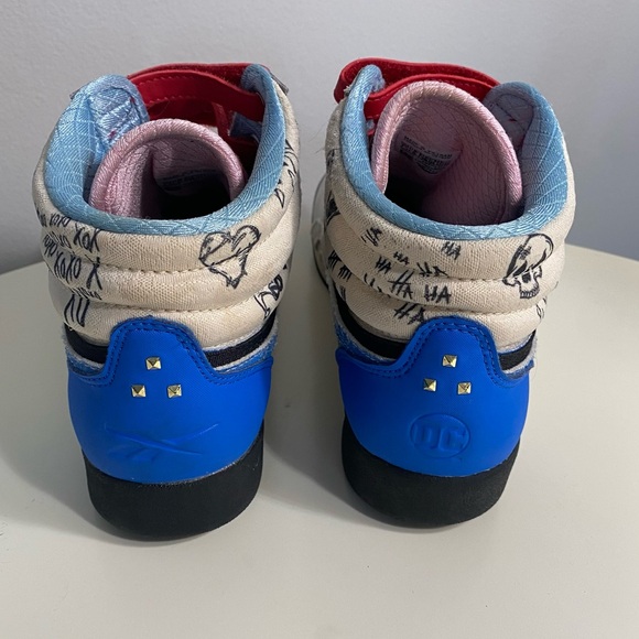 Reebok Freestyle High Harley Quinn DC Comics Sneaker Shoes Women’s Size 7.5‎ - Picture 3 of 12